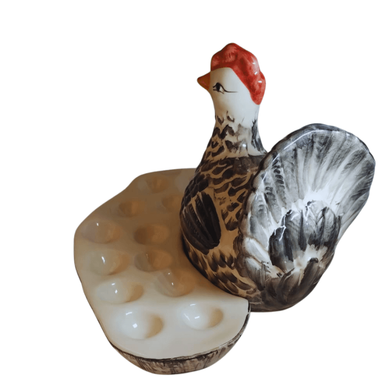 Galinha Carijó Porta Ovos  Cerâmica:a solução perfeita para armazenar seus ovos com estilo e praticidade!