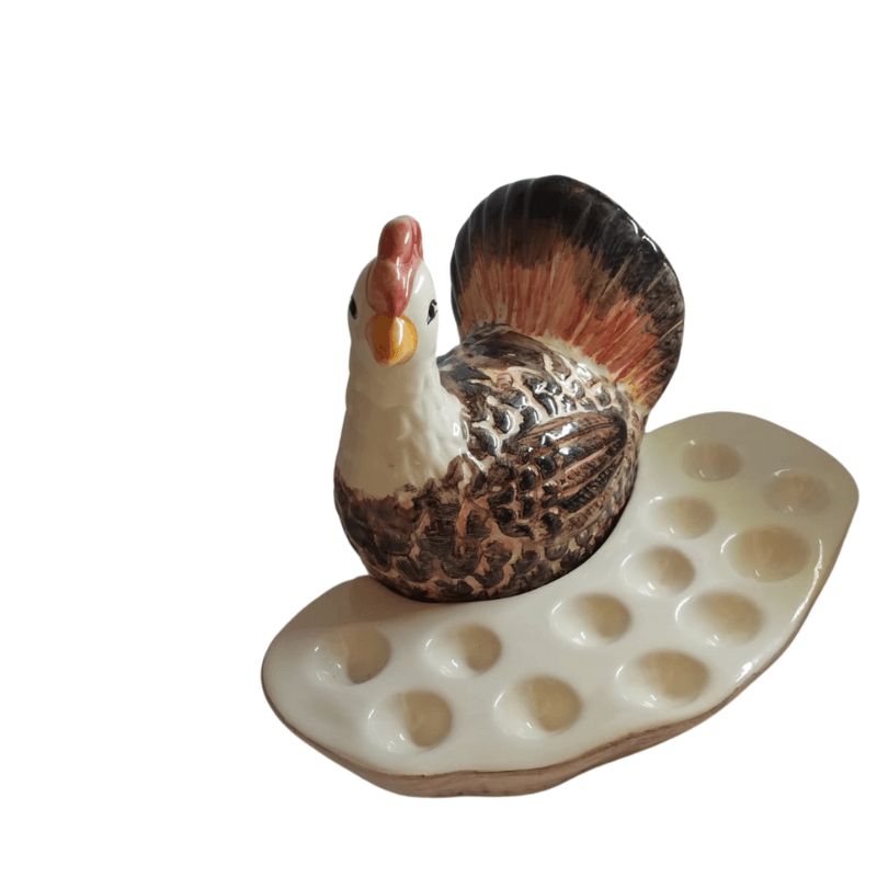 Galinha Carijó Porta Ovos  Cerâmica:a solução perfeita para armazenar seus ovos com estilo e praticidade!